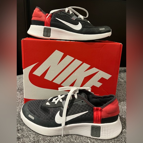 ✨Host Pick✨NIKE REPOSTO (GS) Youth 6, Women 71/2 - 8 - Picture 8 of 16